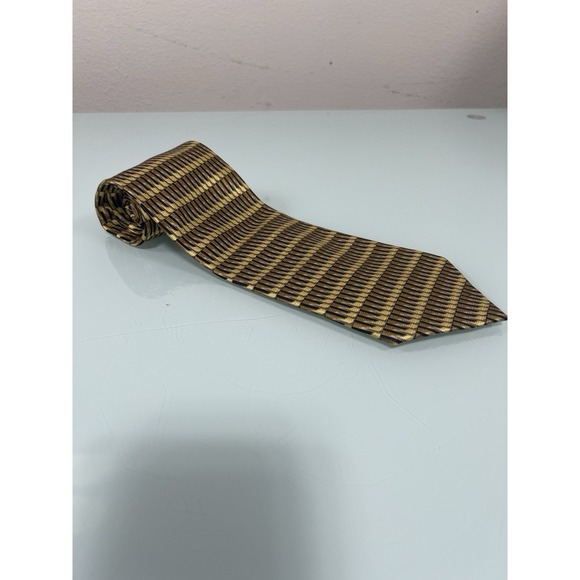 The Unbranded Brand Other - Men's Gold Black Silk Tie Geometric Pattern Classic Business Necktie No Tag.